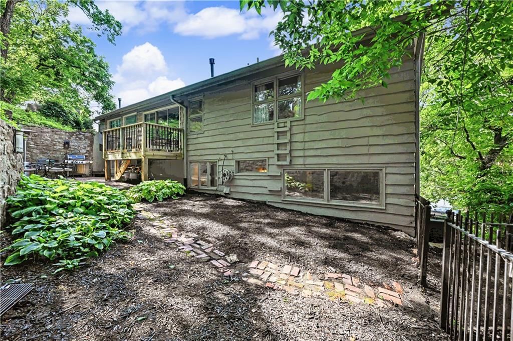 139 S Lakeshore Drive — photo 41