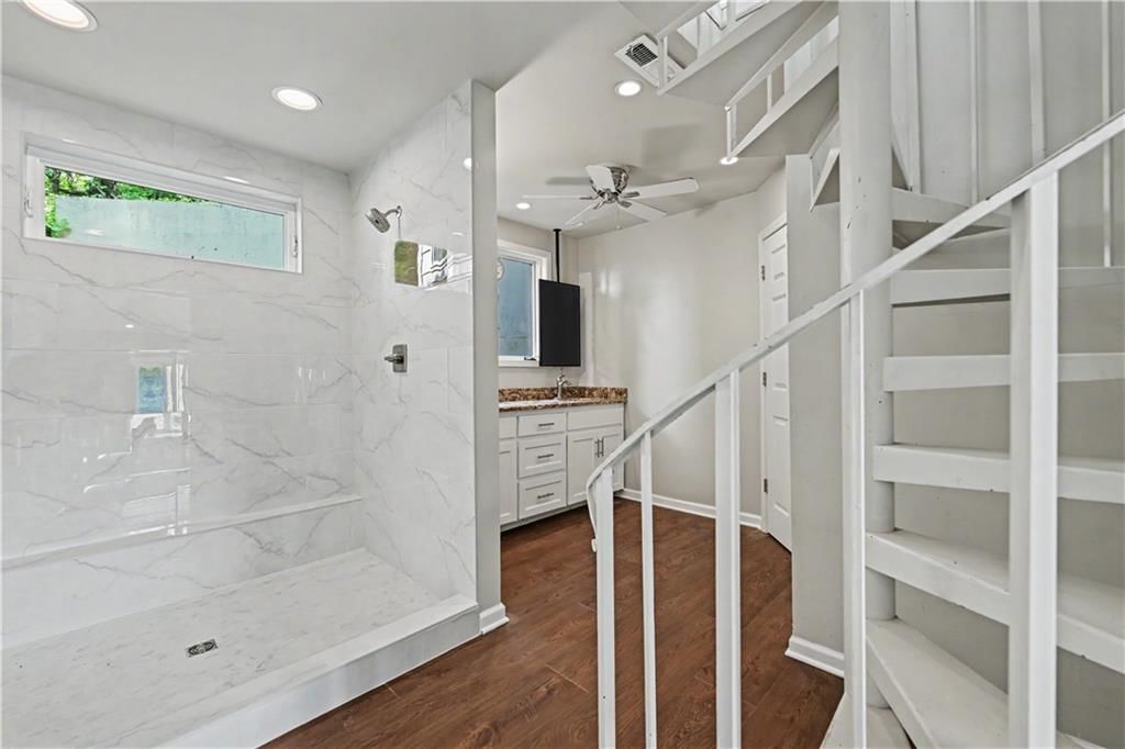 139 S Lakeshore Drive — photo 45