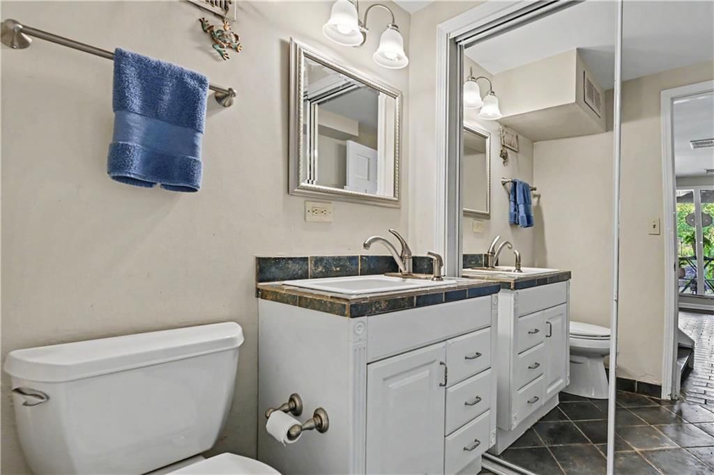 139 S Lakeshore Drive — photo 58