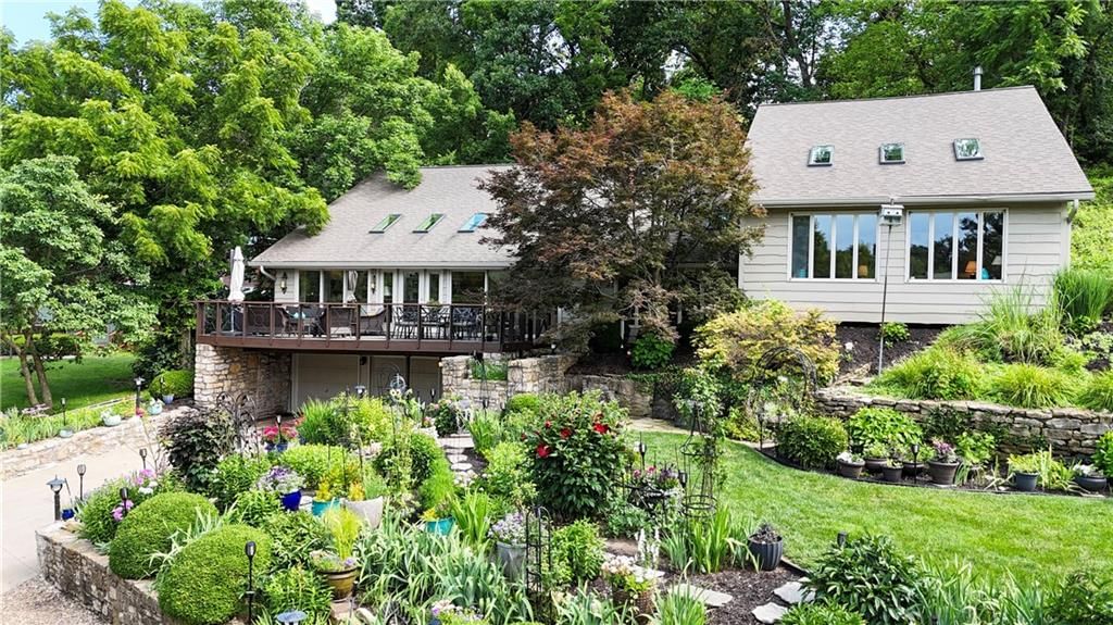 139 S Lakeshore Drive — photo 66