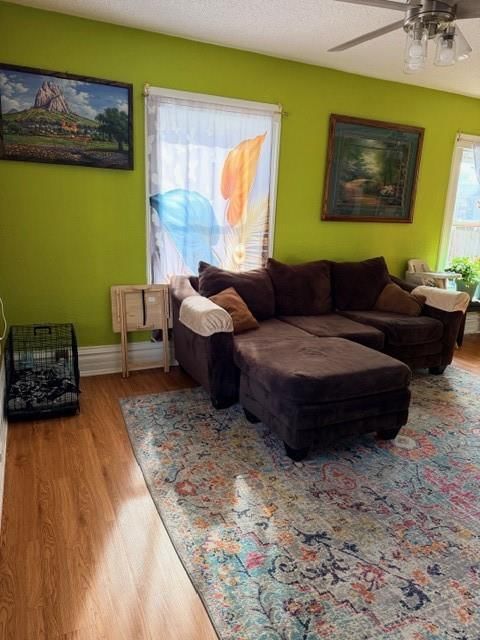 2014 Spruce Avenue — photo 2