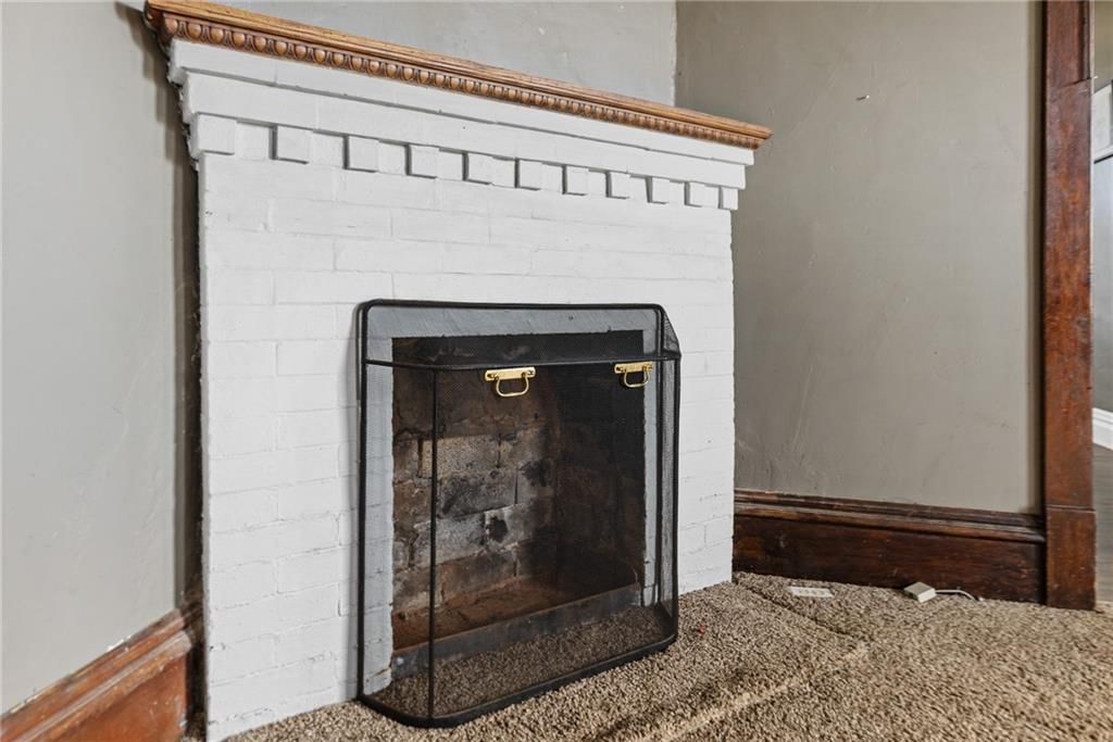 302 E 4th Street — photo 29