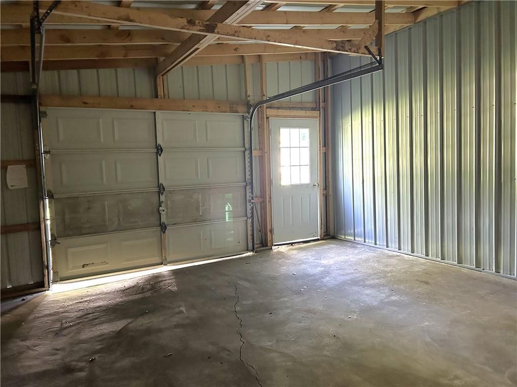 624 N McComb Street — photo 22