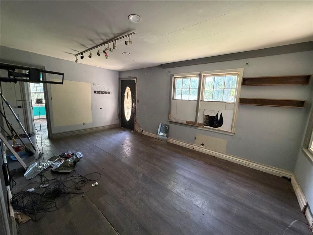 20 W Pocahontas Lane — photo 3