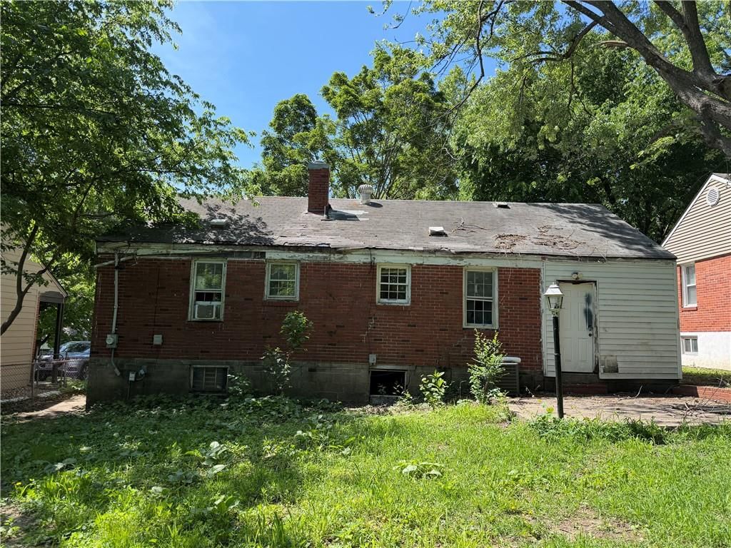 20 W Pocahontas Lane — photo 11