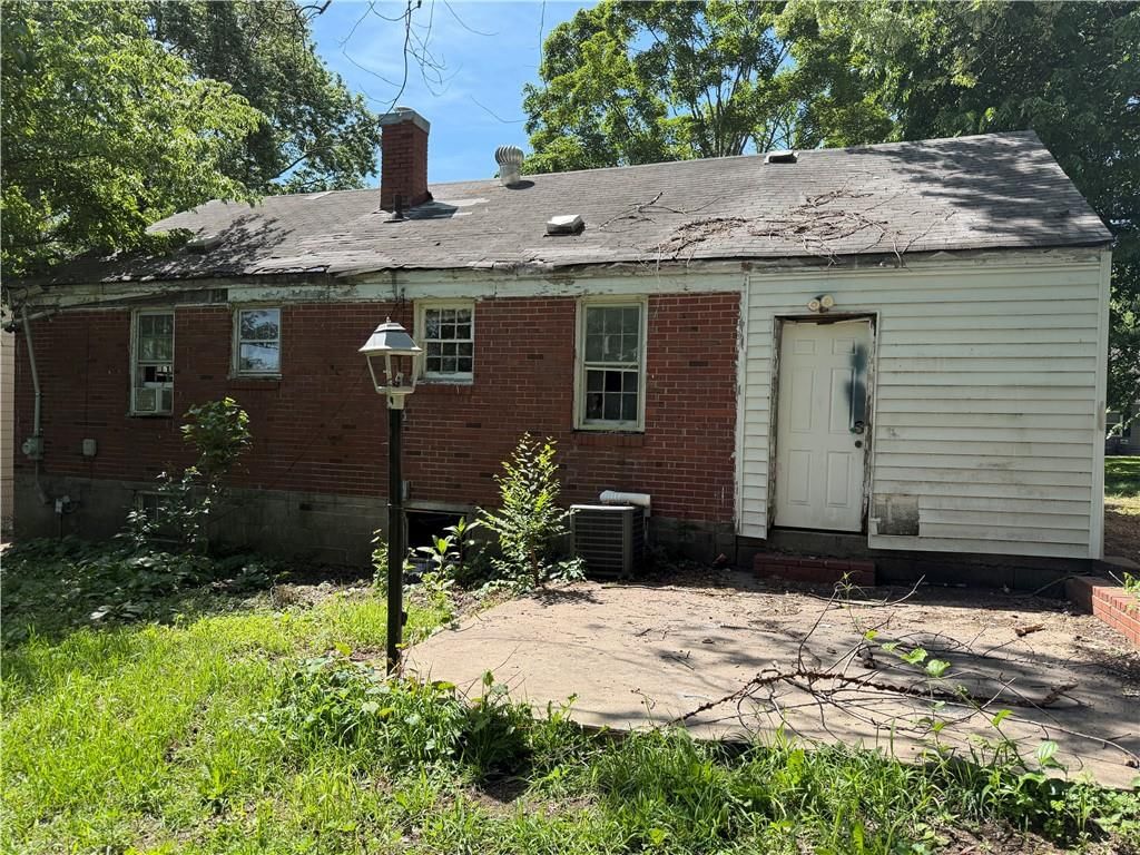 20 W Pocahontas Lane — photo 12