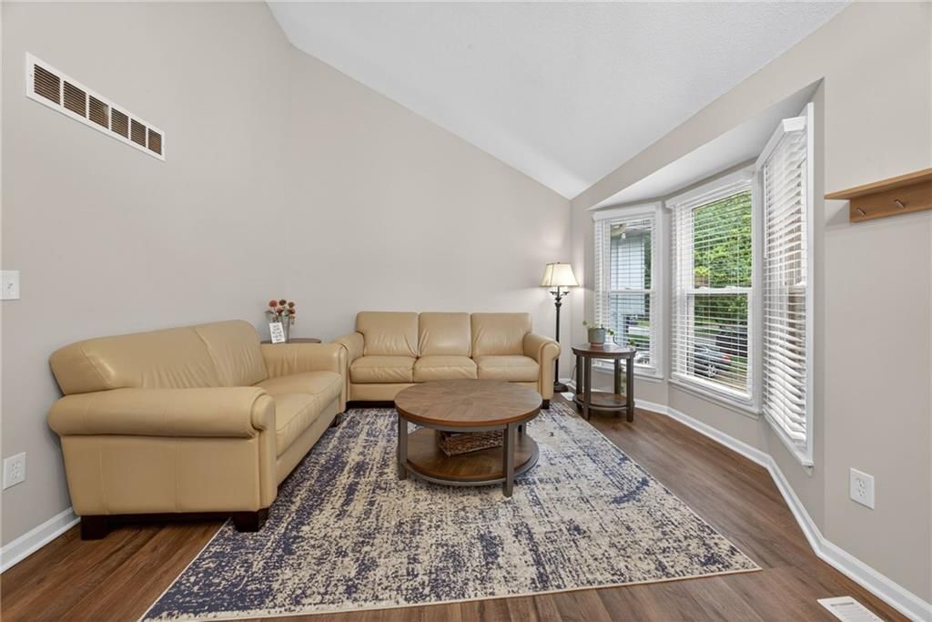 1014 N Church Street — photo 4