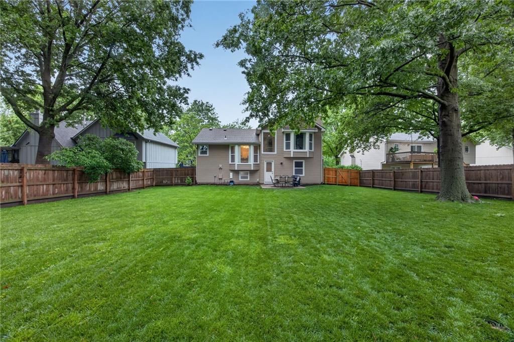 1014 N Church Street — photo 27