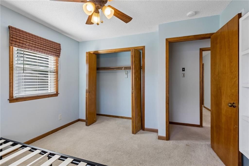 807 E Summit Street — photo 16