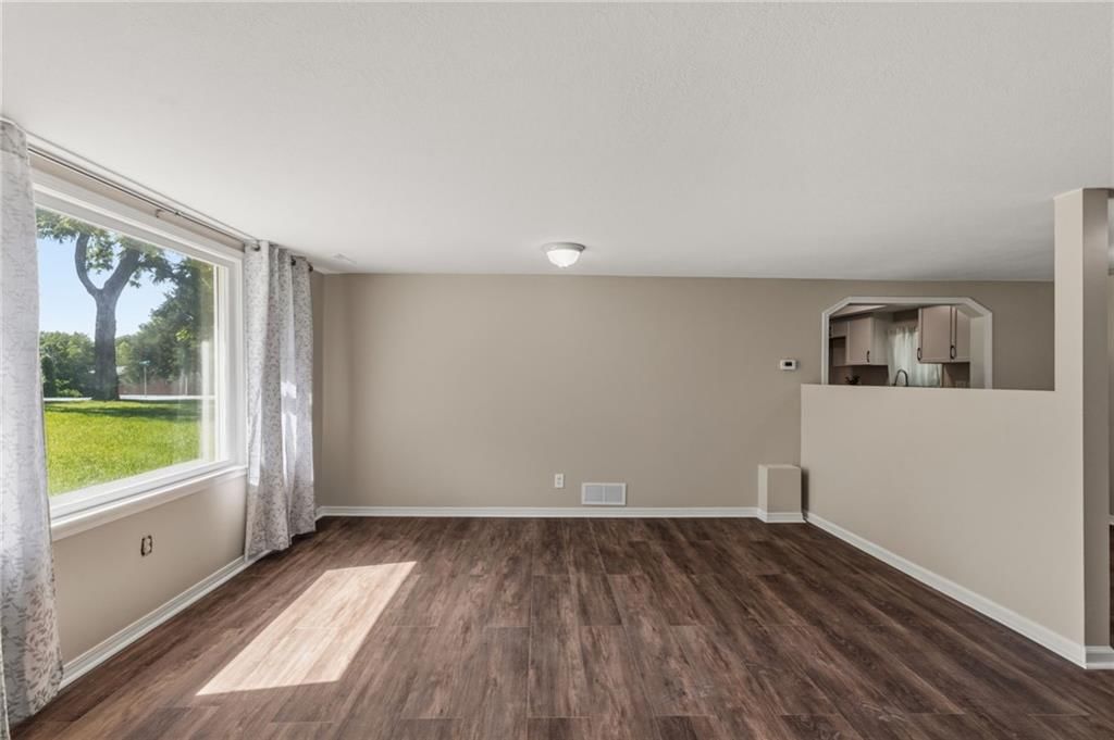3225 N 74th Street — photo 13