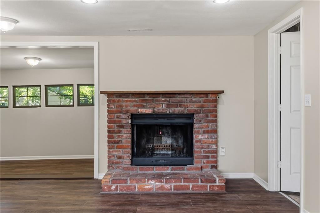 3225 N 74th Street — photo 17
