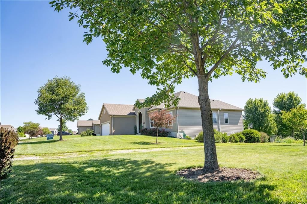 19327 Tomahawk Lane — photo 2