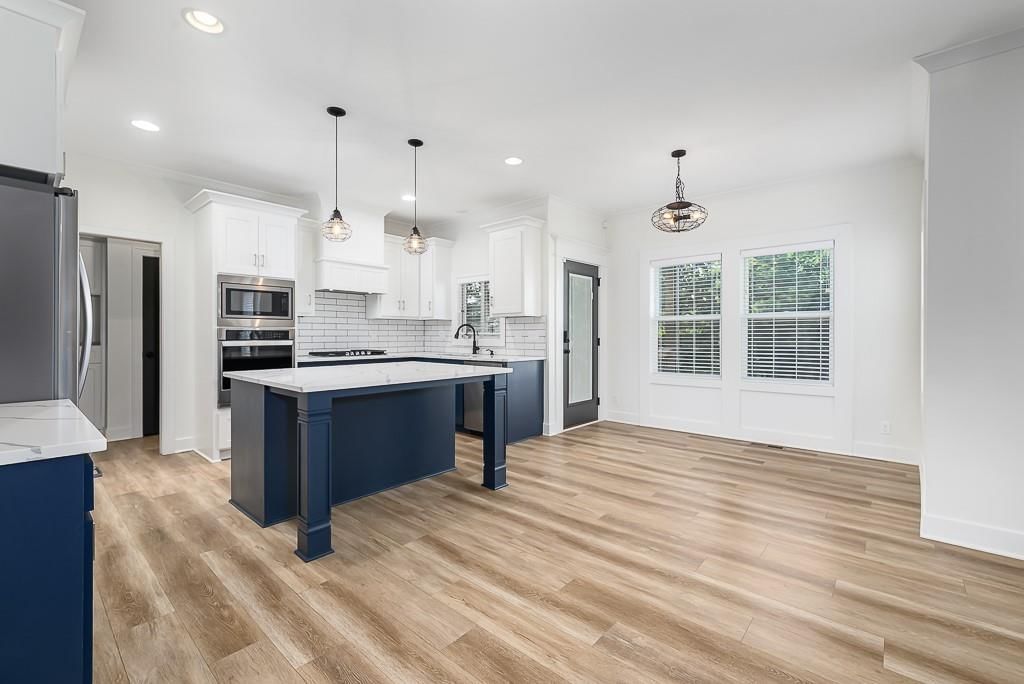 15511 Spruce Street — photo 5