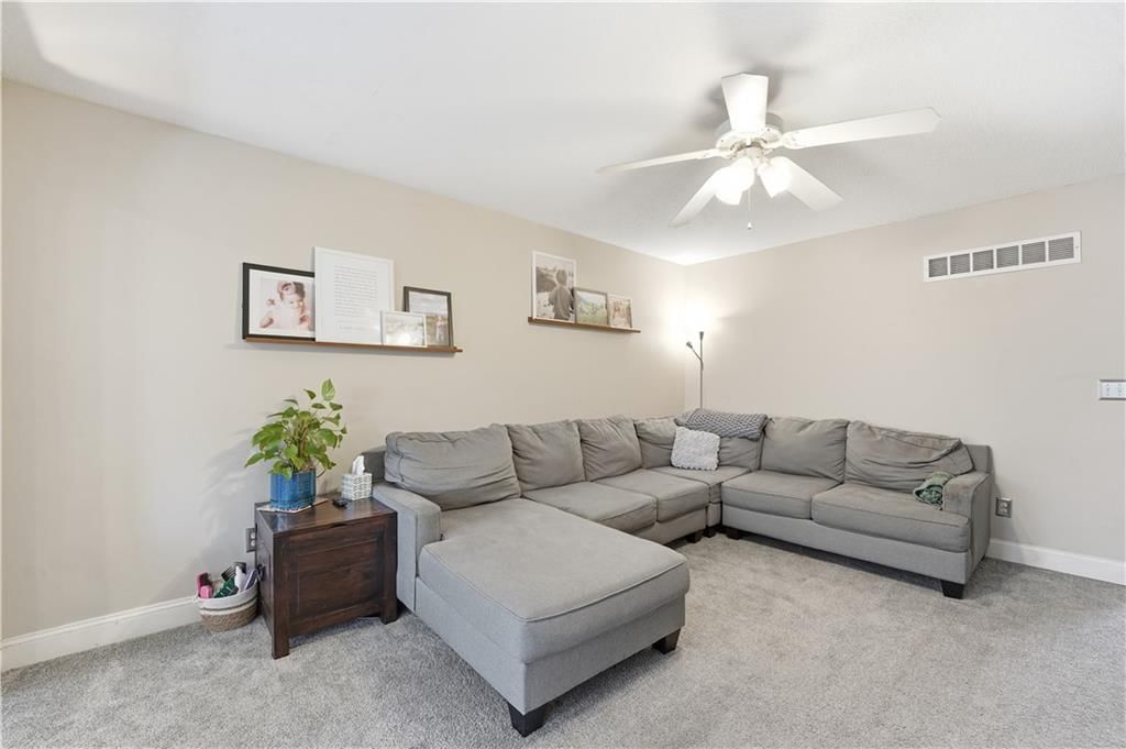 13021 Everett Court — photo 4
