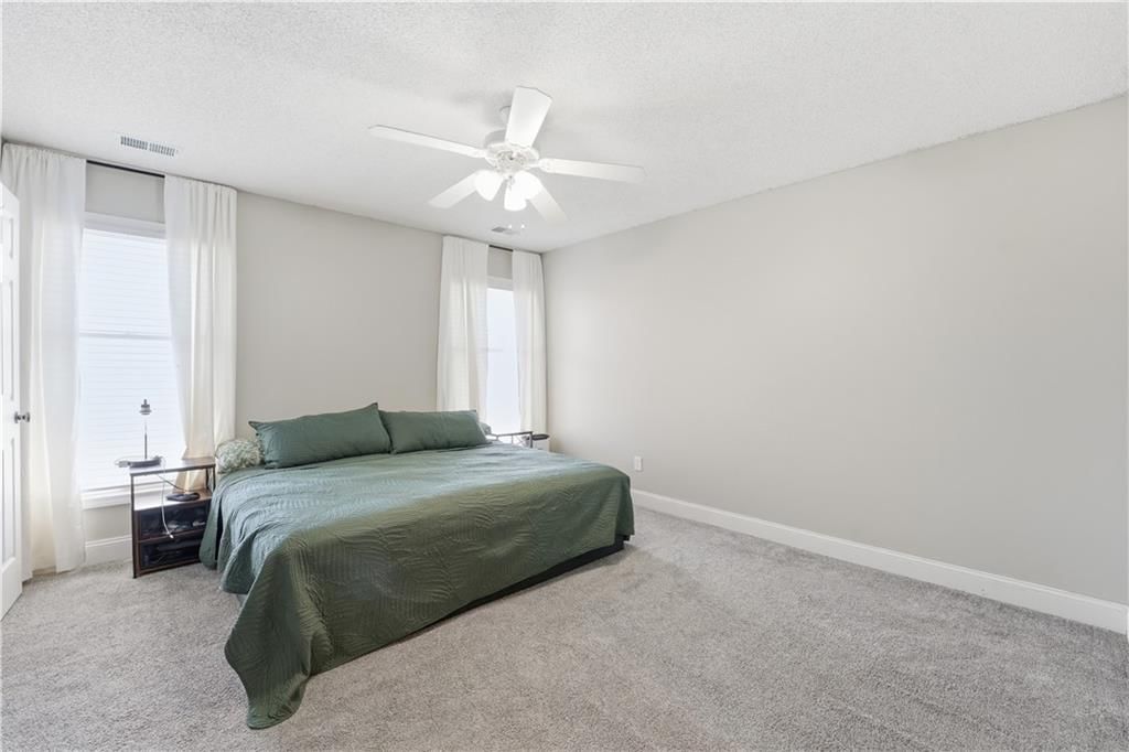 13021 Everett Court — photo 11