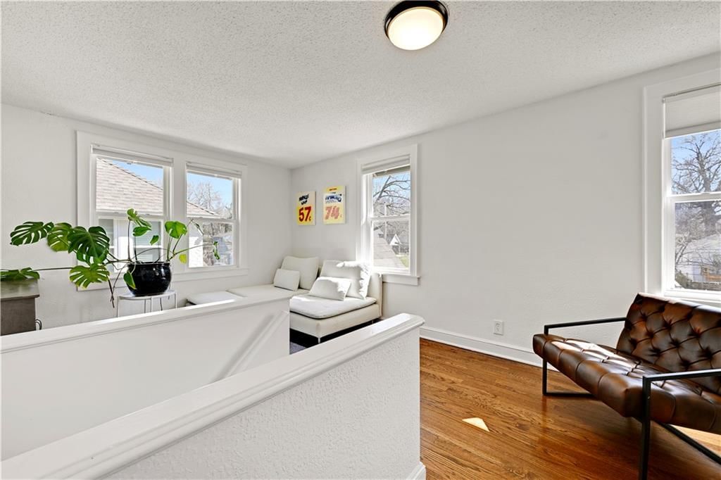 7305 Walnut Street — photo 24