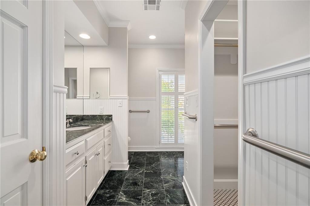 7221 Mission Road — photo 31