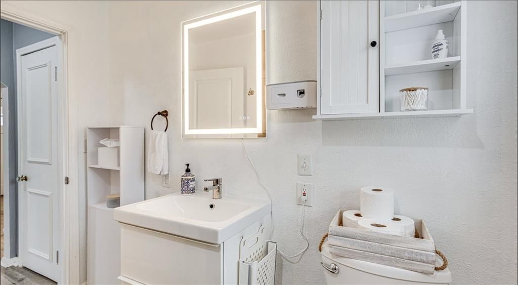 5314 NE 48th Street — photo 14