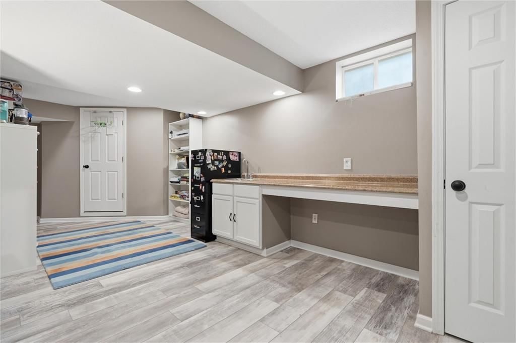 16356 S Central Street — photo 31