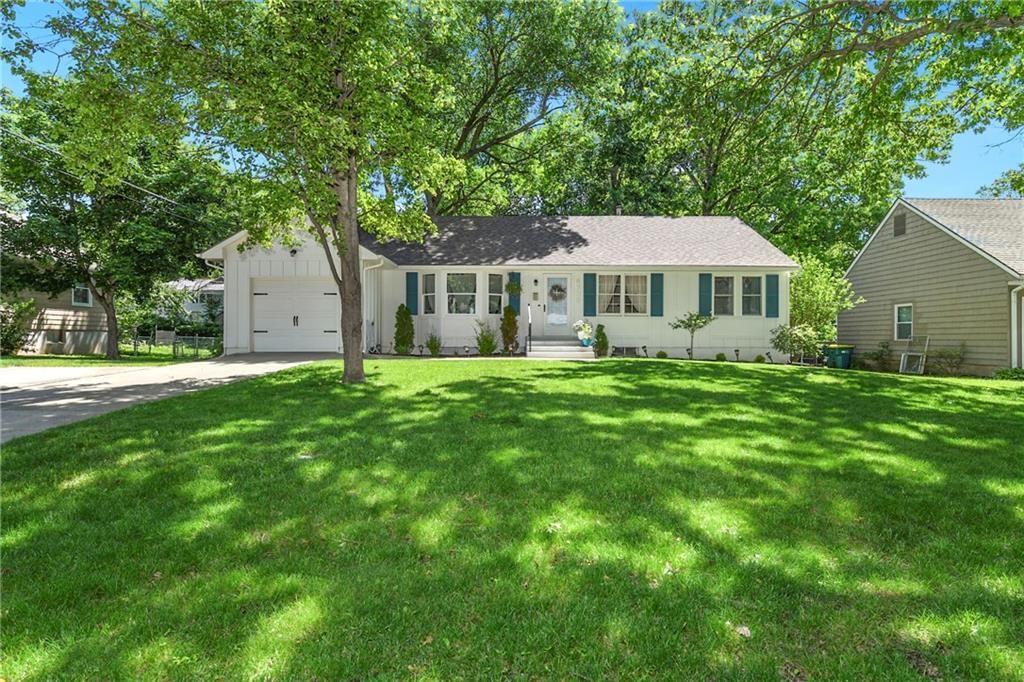 8735 Foster Lane — photo 4
