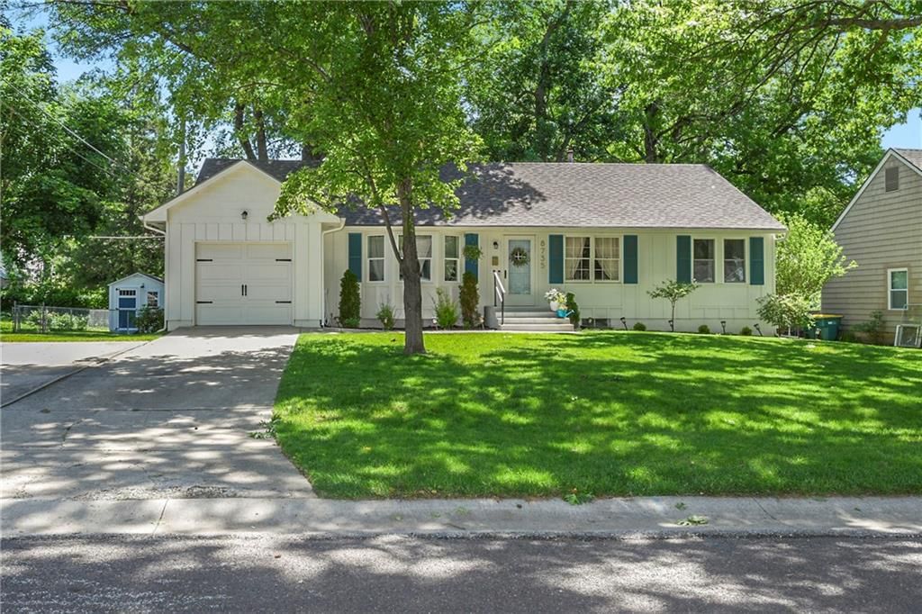 8735 Foster Lane — photo 5