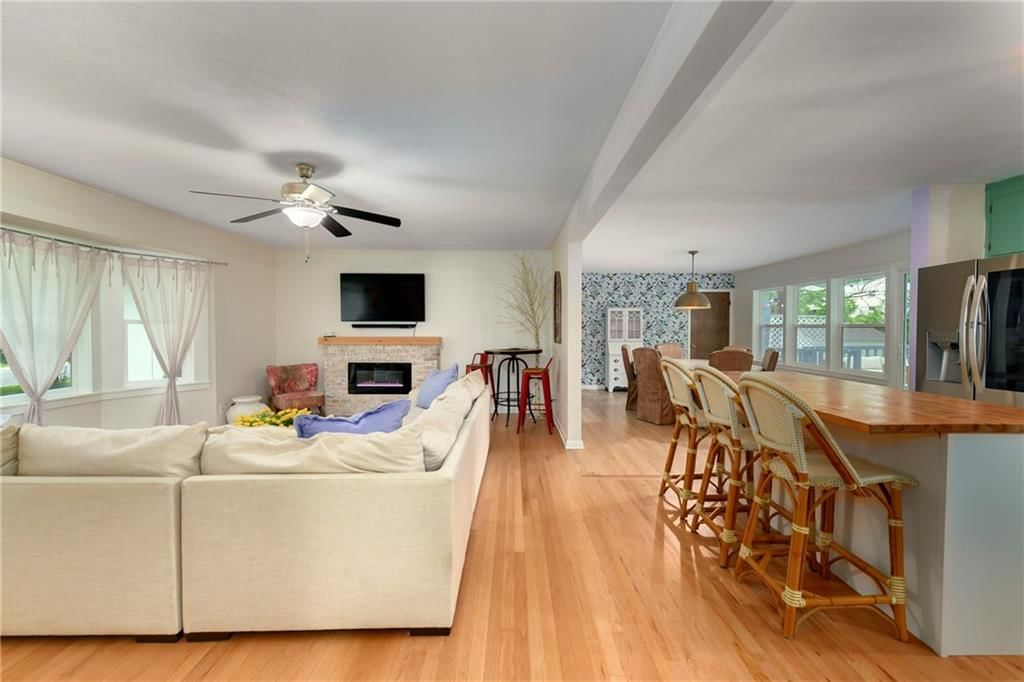 8735 Foster Lane — photo 13