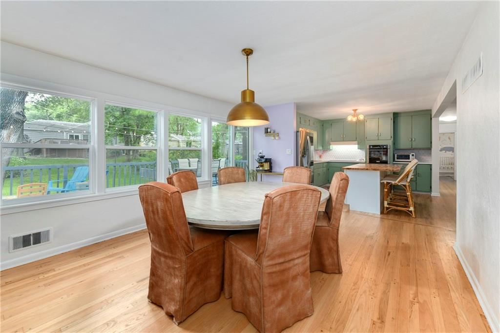 8735 Foster Lane — photo 18