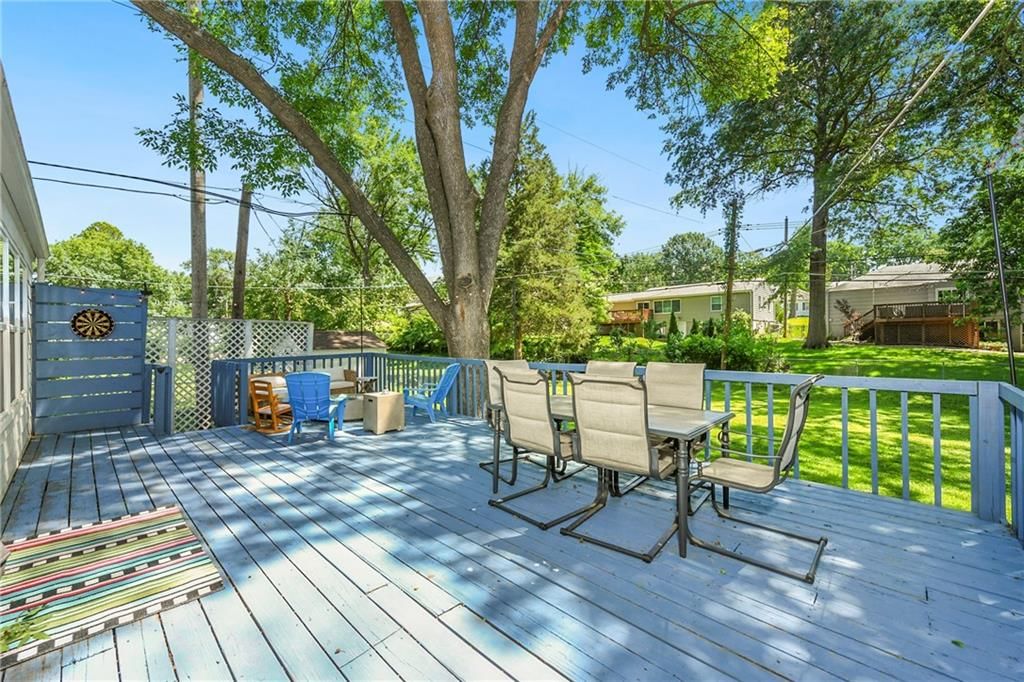 8735 Foster Lane — photo 37