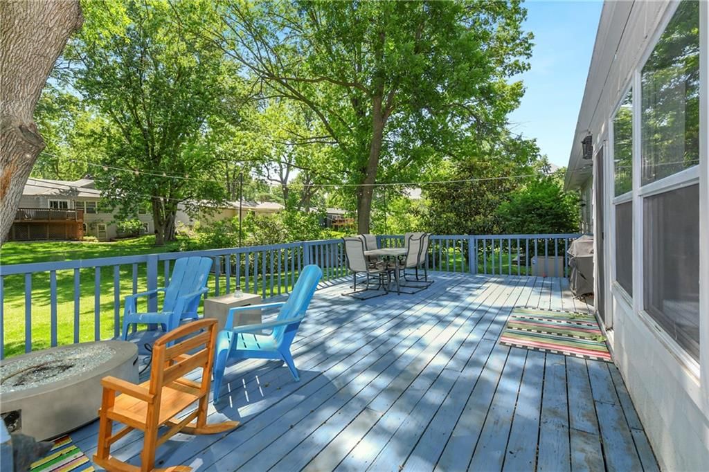 8735 Foster Lane — photo 38