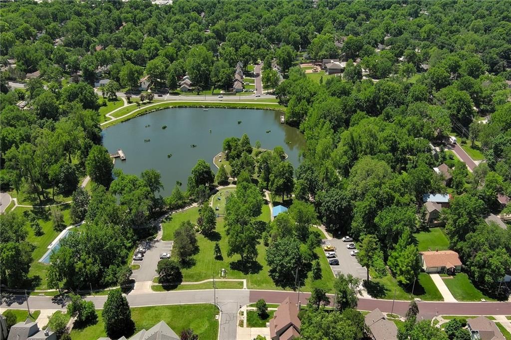 8735 Foster Lane — photo 44