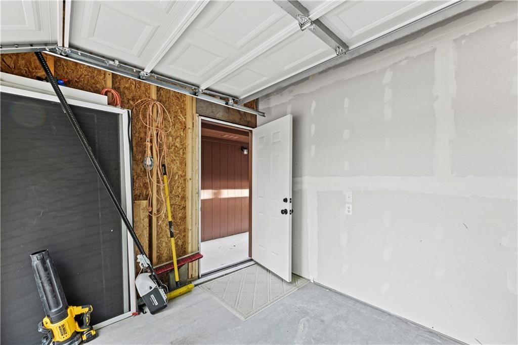 142 Spruce Drive — photo 38