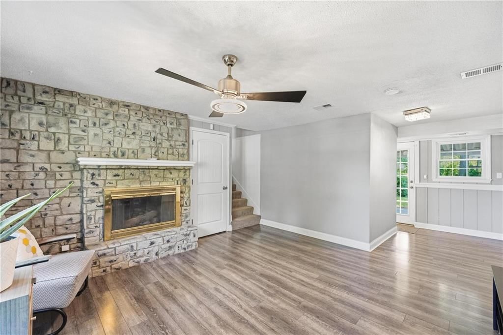 5107 N Highland Avenue — photo 23