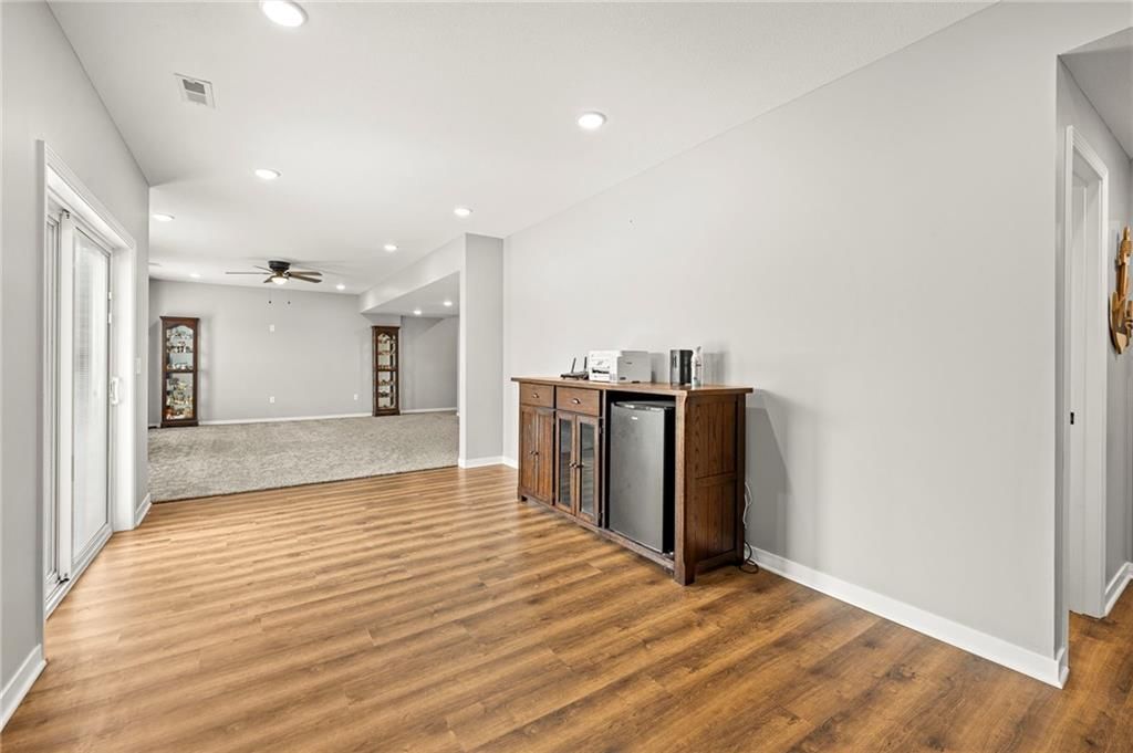 305 SW 11th Road — photo 40