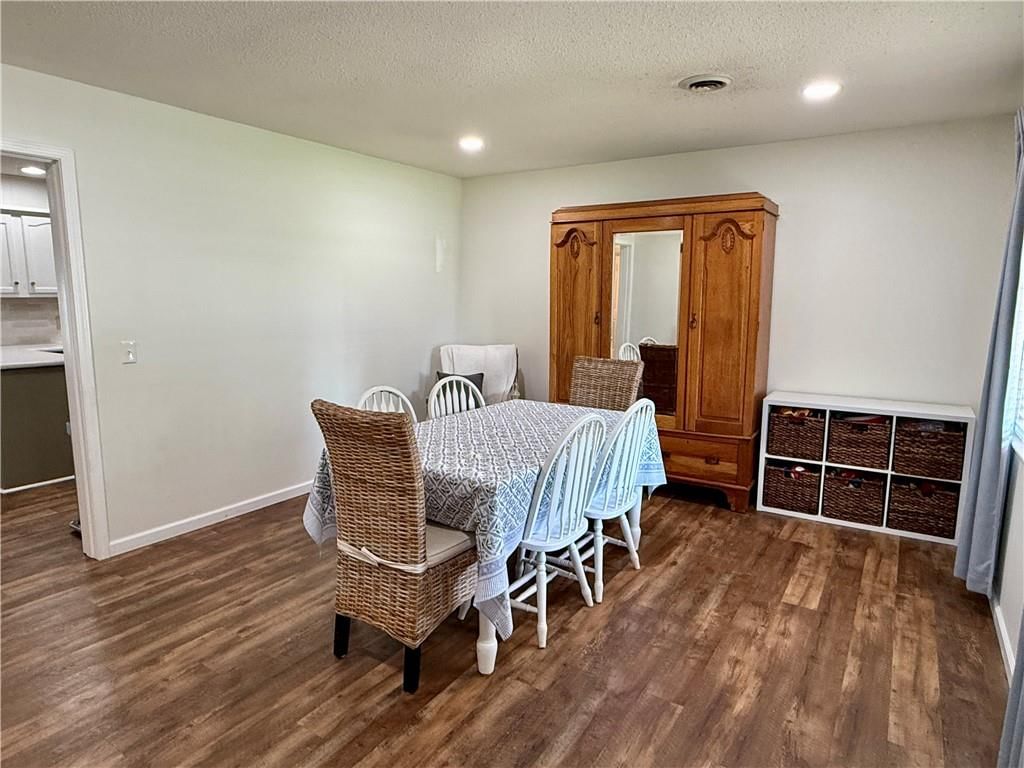 1014 wilson Street — photo 3