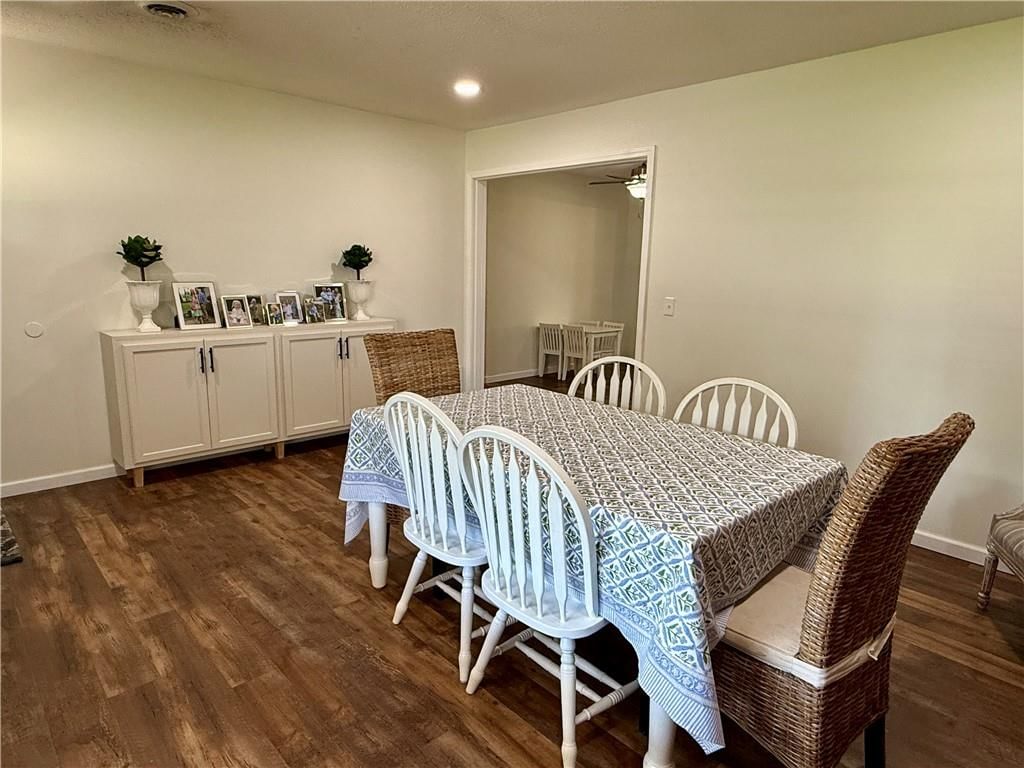1014 wilson Street — photo 4