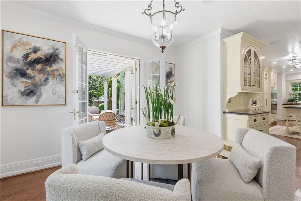 1217 W 58th Street — photo 16
