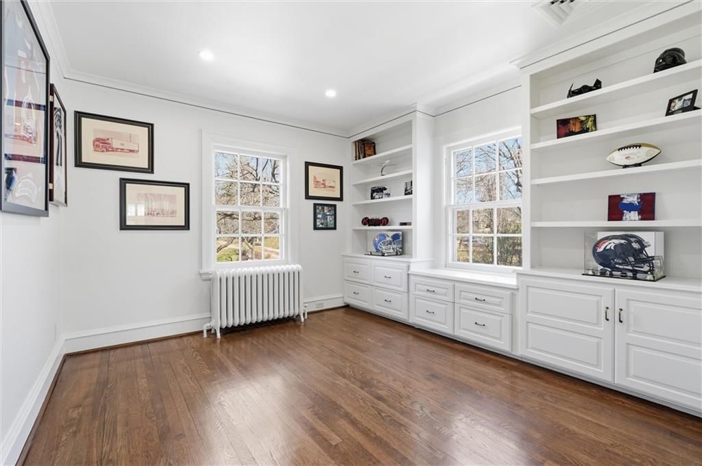 1217 W 58th Street — photo 39
