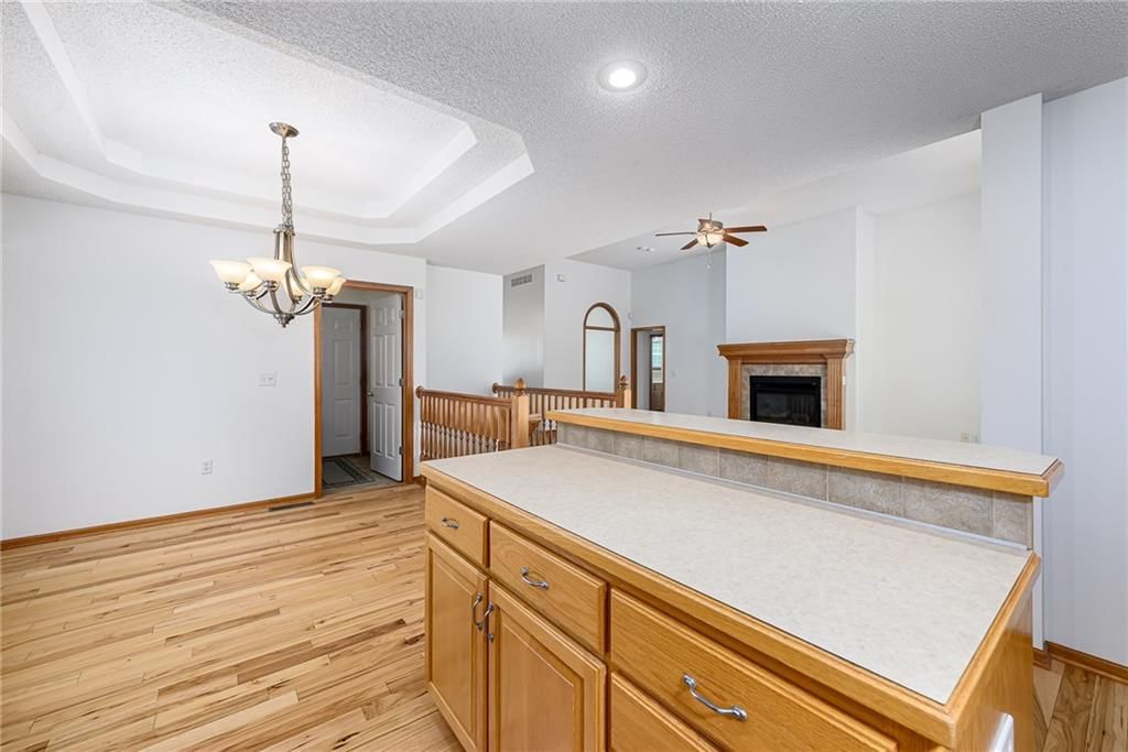 4038 N 107th Terrace — photo 8
