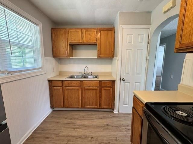 220 Corbin Street — photo 6