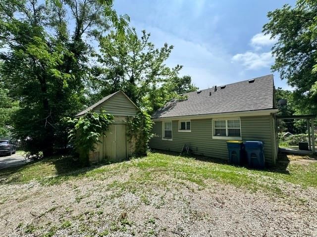 220 Corbin Street — photo 10