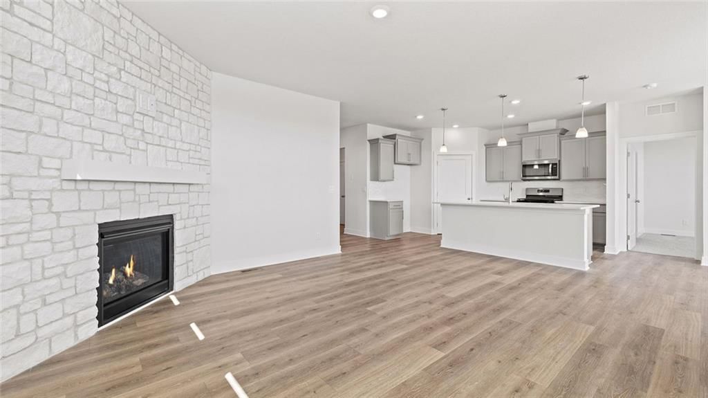 20933 W 188th Terrace — photo 9