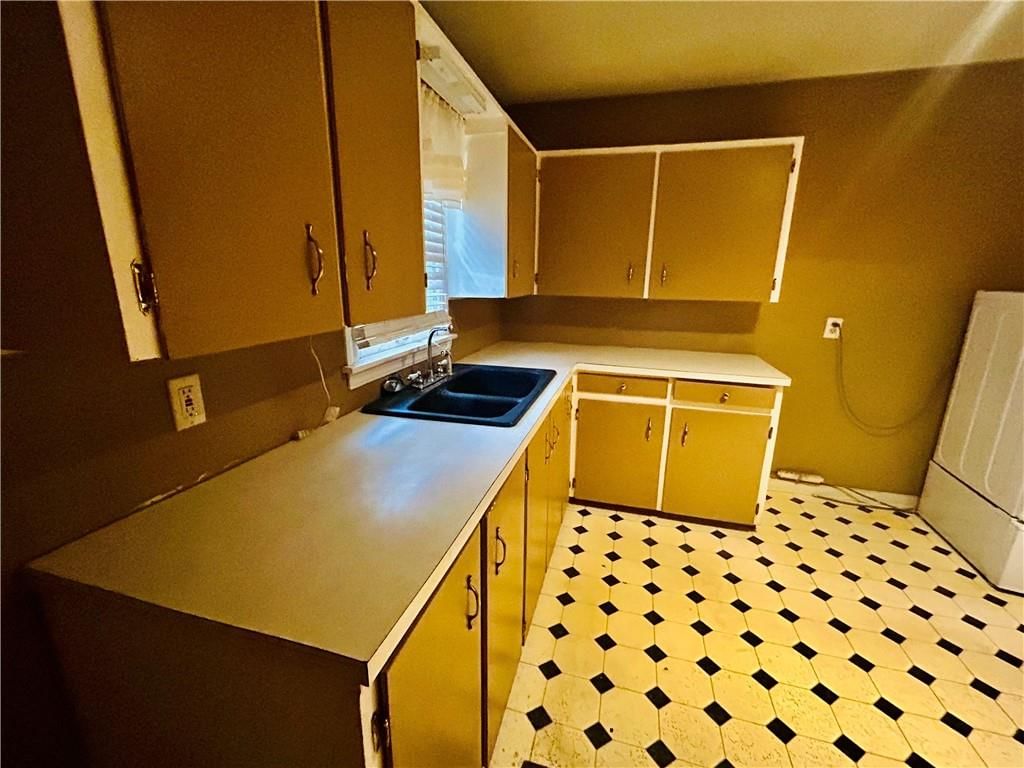 2404 Morgan Street — photo 7