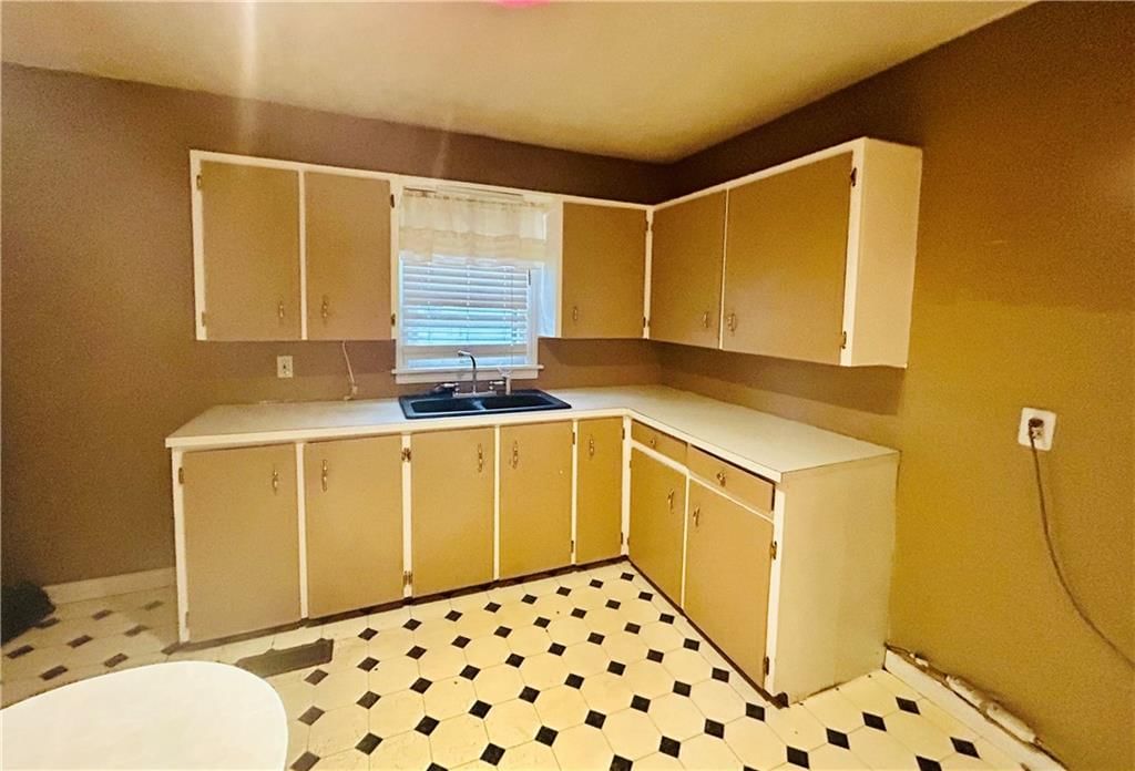 2404 Morgan Street — photo 8