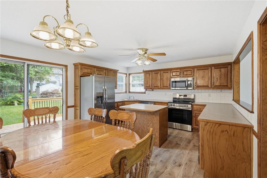 200 N Highland Drive — photo 8