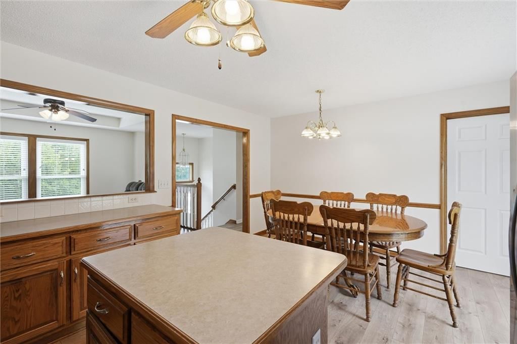 200 N Highland Drive — photo 12