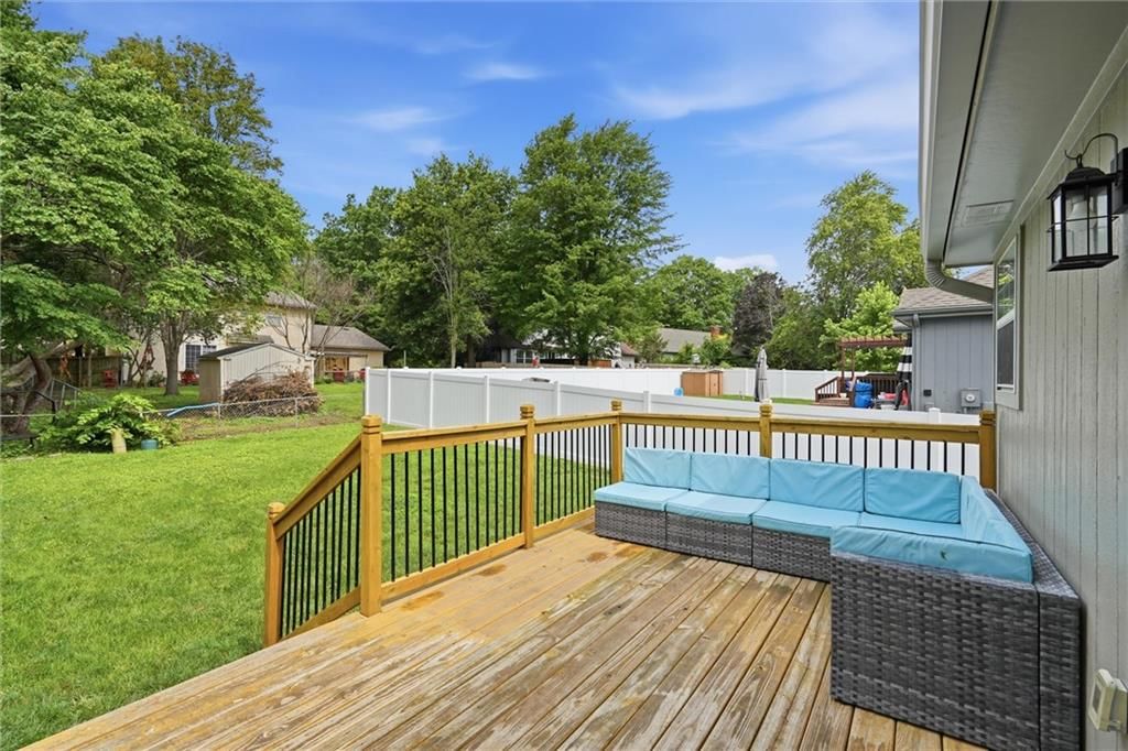 200 N Highland Drive — photo 26
