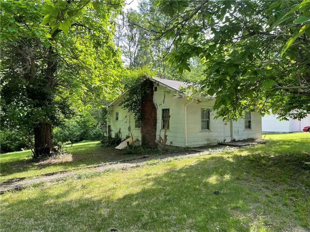 3627 NE 41st Street — photo 3