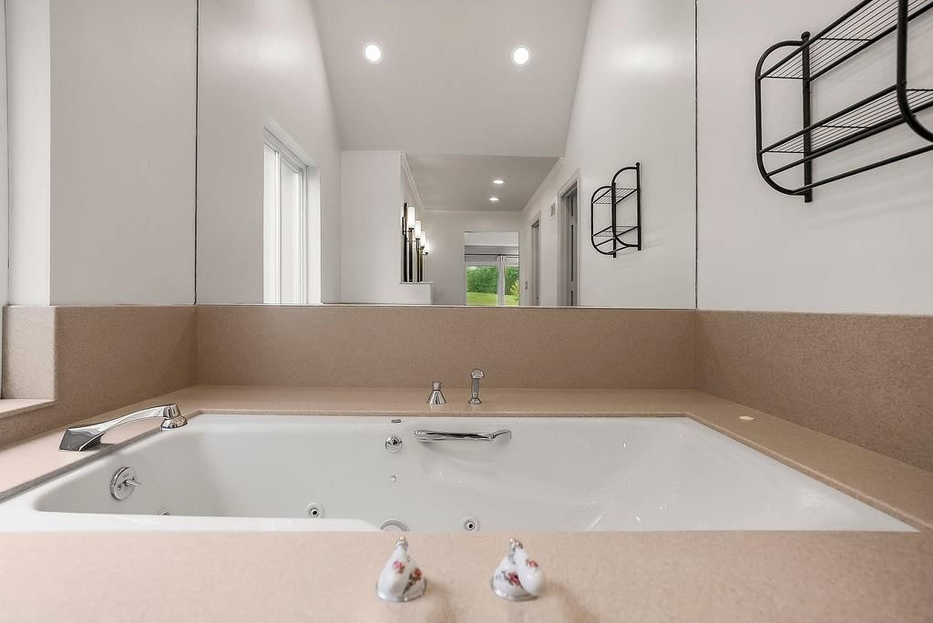 12325 Mission Road — photo 36