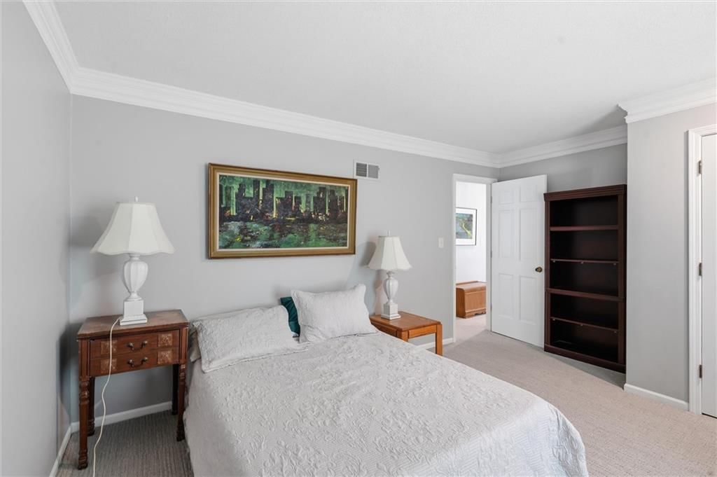 12841 Pembroke Circle — photo 30
