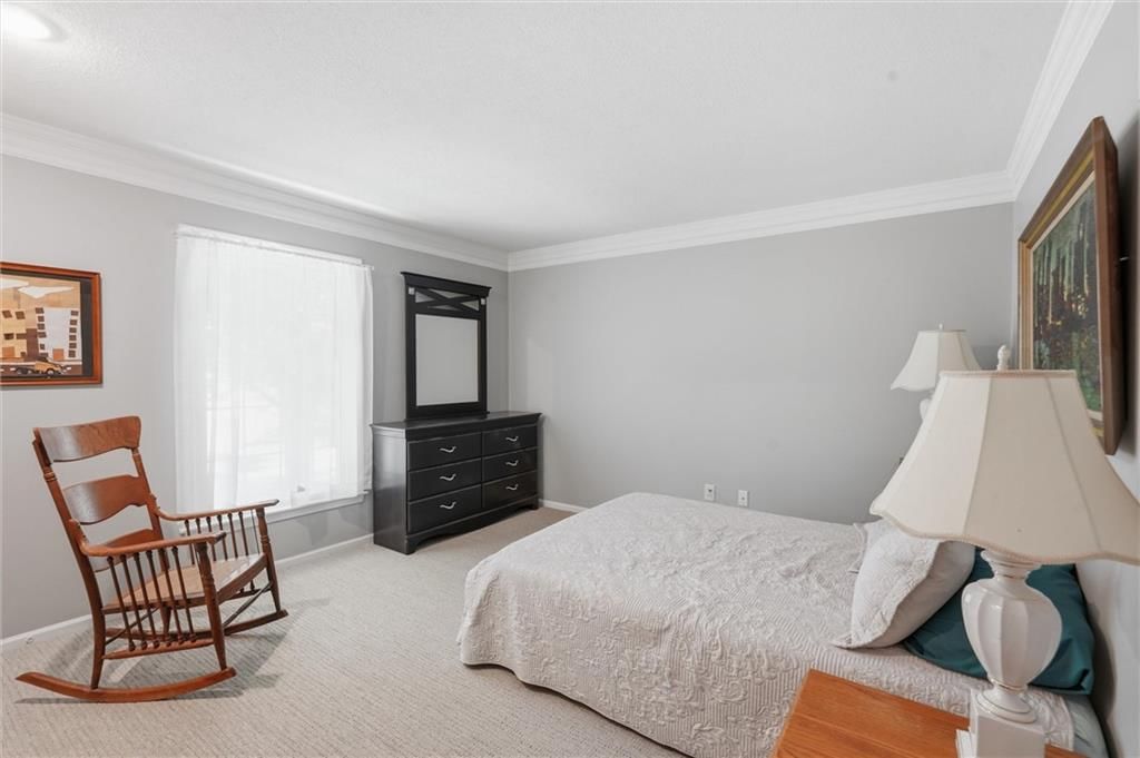 12841 Pembroke Circle — photo 31